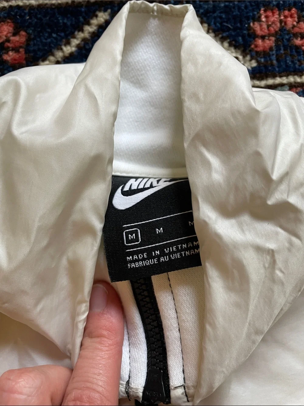 Nike White Two-Piece Cropped Windbreaker Set with Black Trim